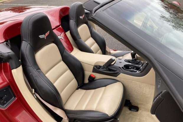 15k-Mile 2009 Chevrolet Corvette Convertible 3LT 6-Speed