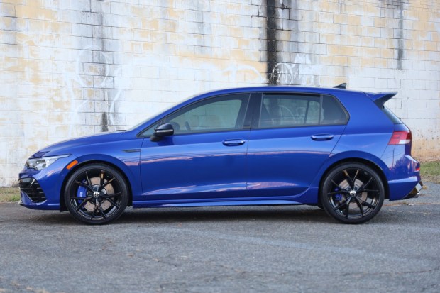 2023 Volkswagen Golf R Anniversary Edition 6-Speed