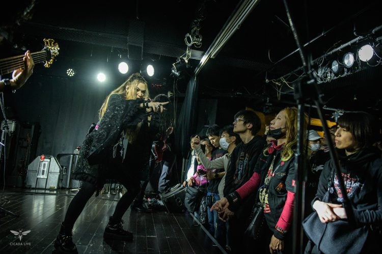 How One Band Took Their Fans On A Trip To Japan