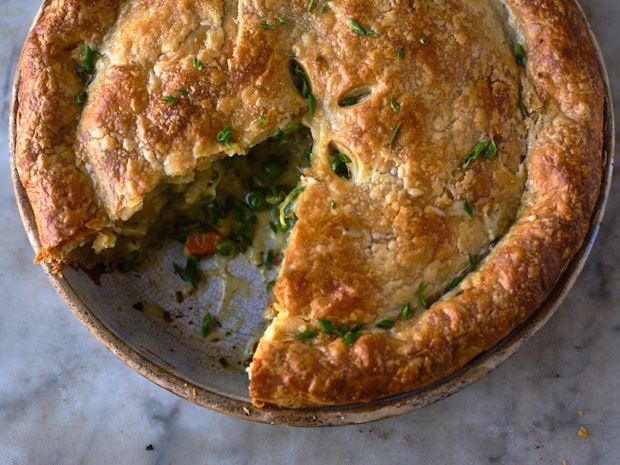 vegetable pot pie in a pie plate